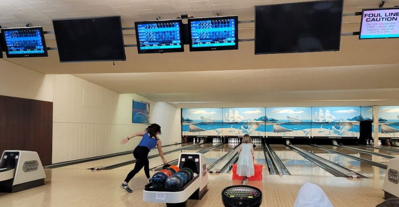 Lakeshore Lanes - Web Listing